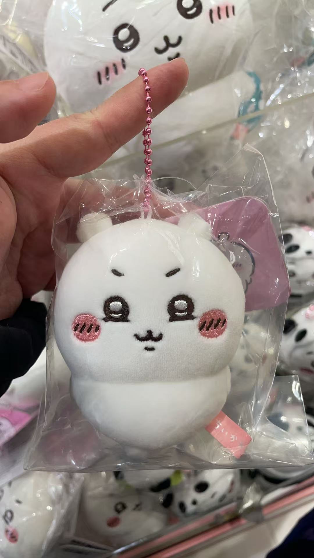Chiikawa|Hachiware keychain 大眼吉伊挂件👀