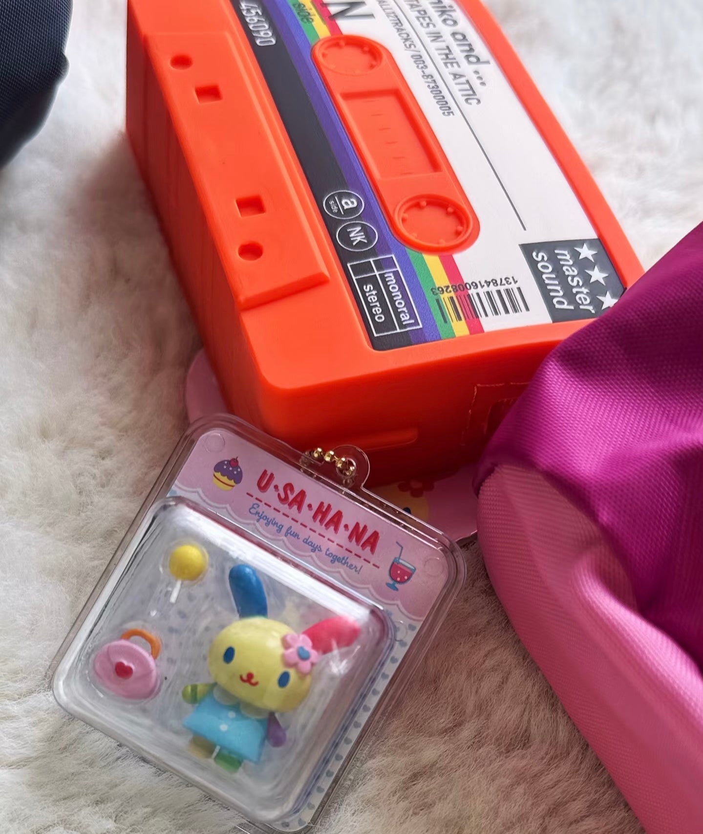 SANRIO|MINIATURE PACKAGE CHARM USAHANA Keychain