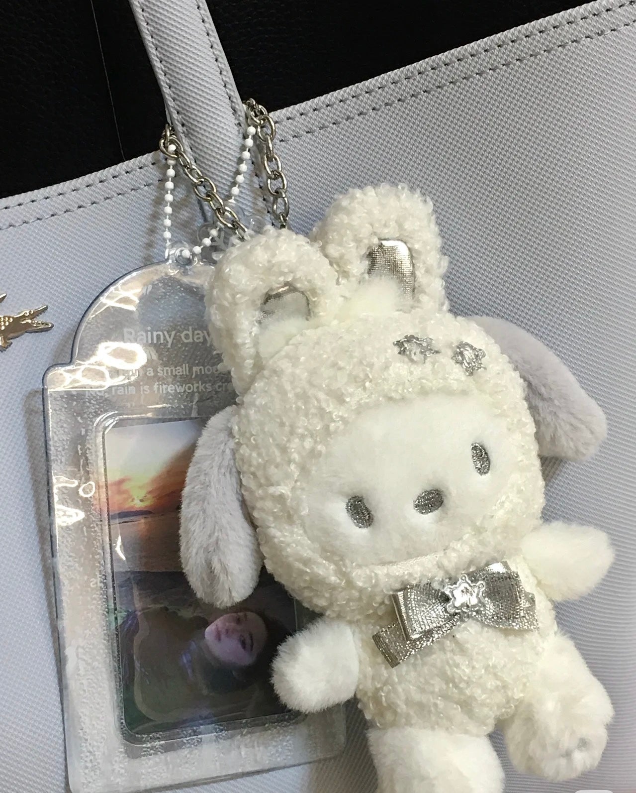 SANRIO|Fluffy Snow Rabbit Pochacco keychain