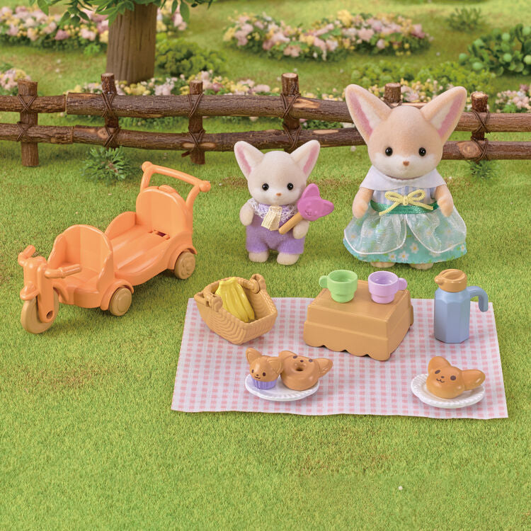 Sylvania Family｜Friendly Picnic Set—Feneck Family
