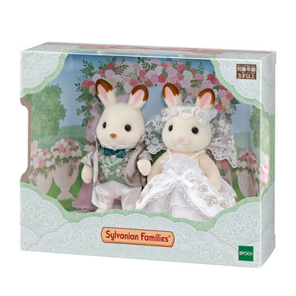 Sylvania Family｜A stunning wedding pair set—with an ivy embroidery motif—