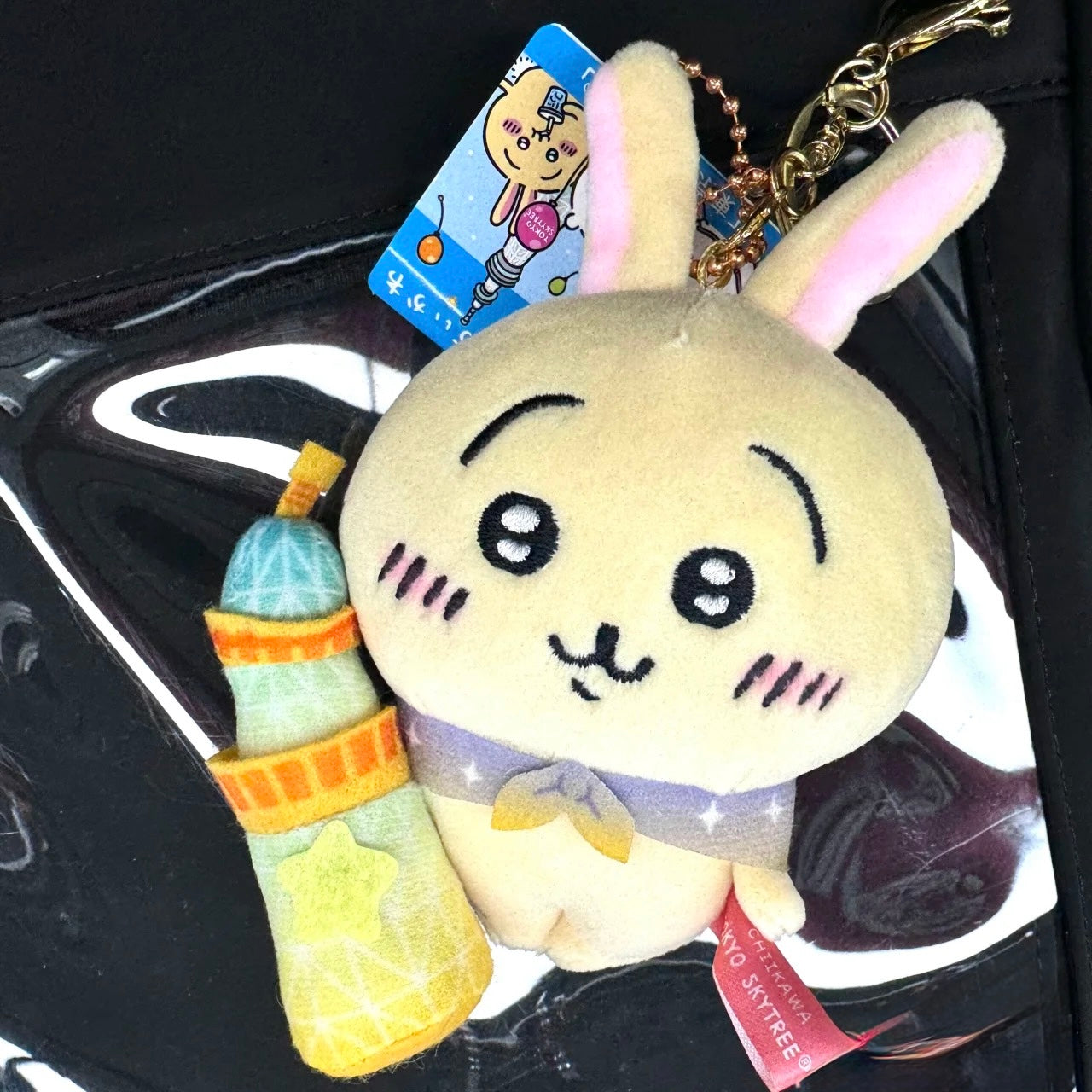 Chiikawa usage Tokyo Tower keychain