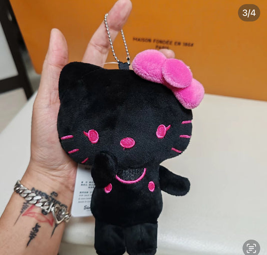 Sanrio｜avail50周年黑粉hello kitty挂件🖤🖤